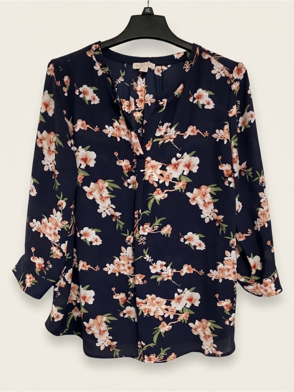 Lila Rose Navy Blue Pink Floral V-Neck Blouse Size L Lightweight